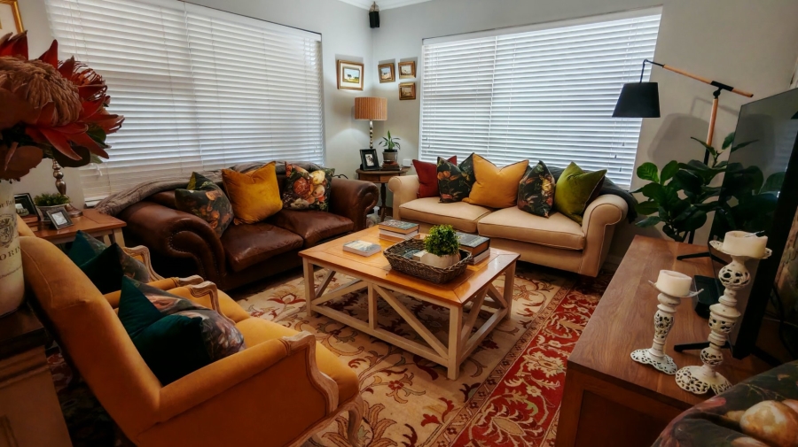 3 Bedroom Property for Sale in Groot Brakrivier Central Western Cape